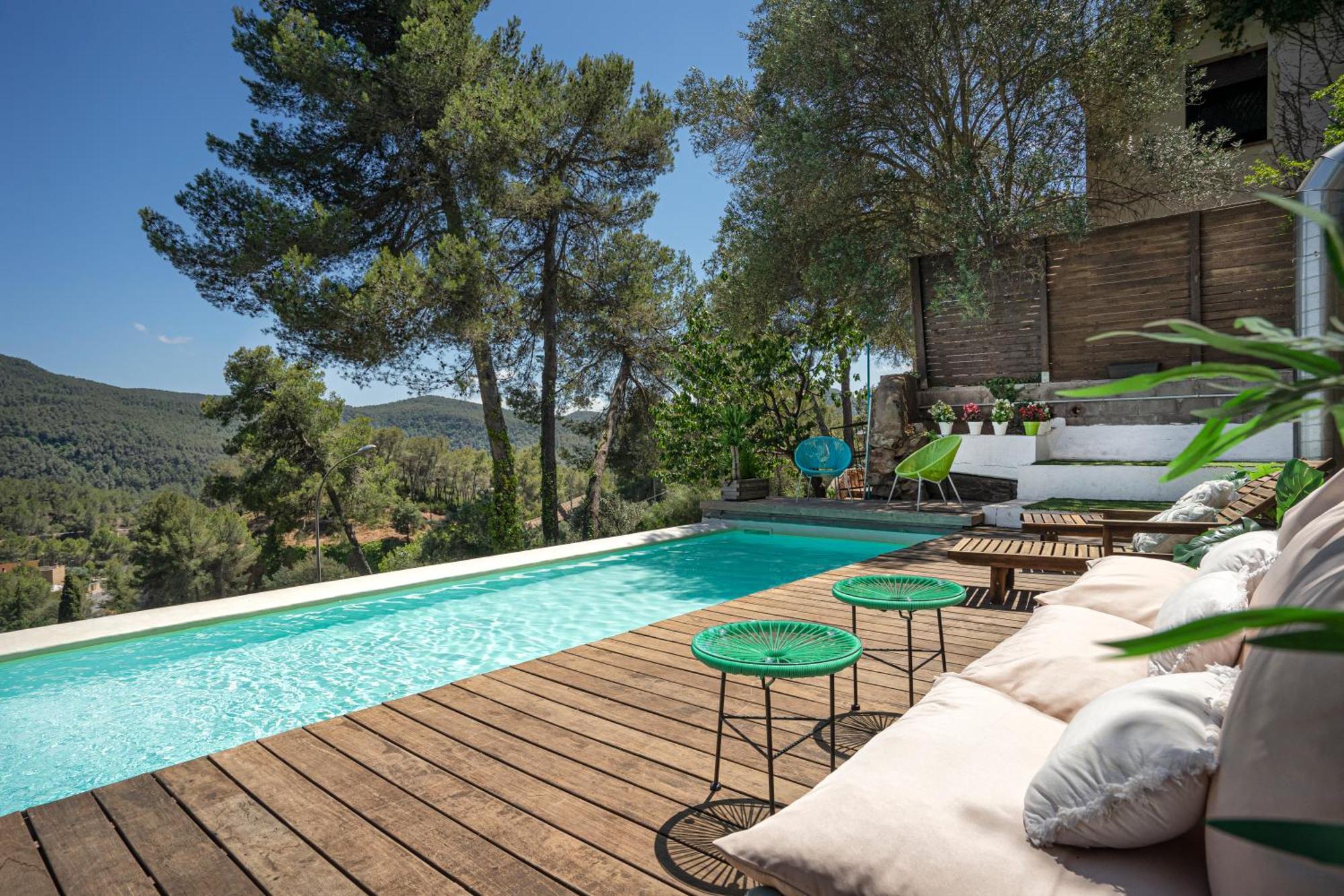 Villa The Loft - With Private Pool & Jacuzzi Corbera de Llobregat Exterior foto
